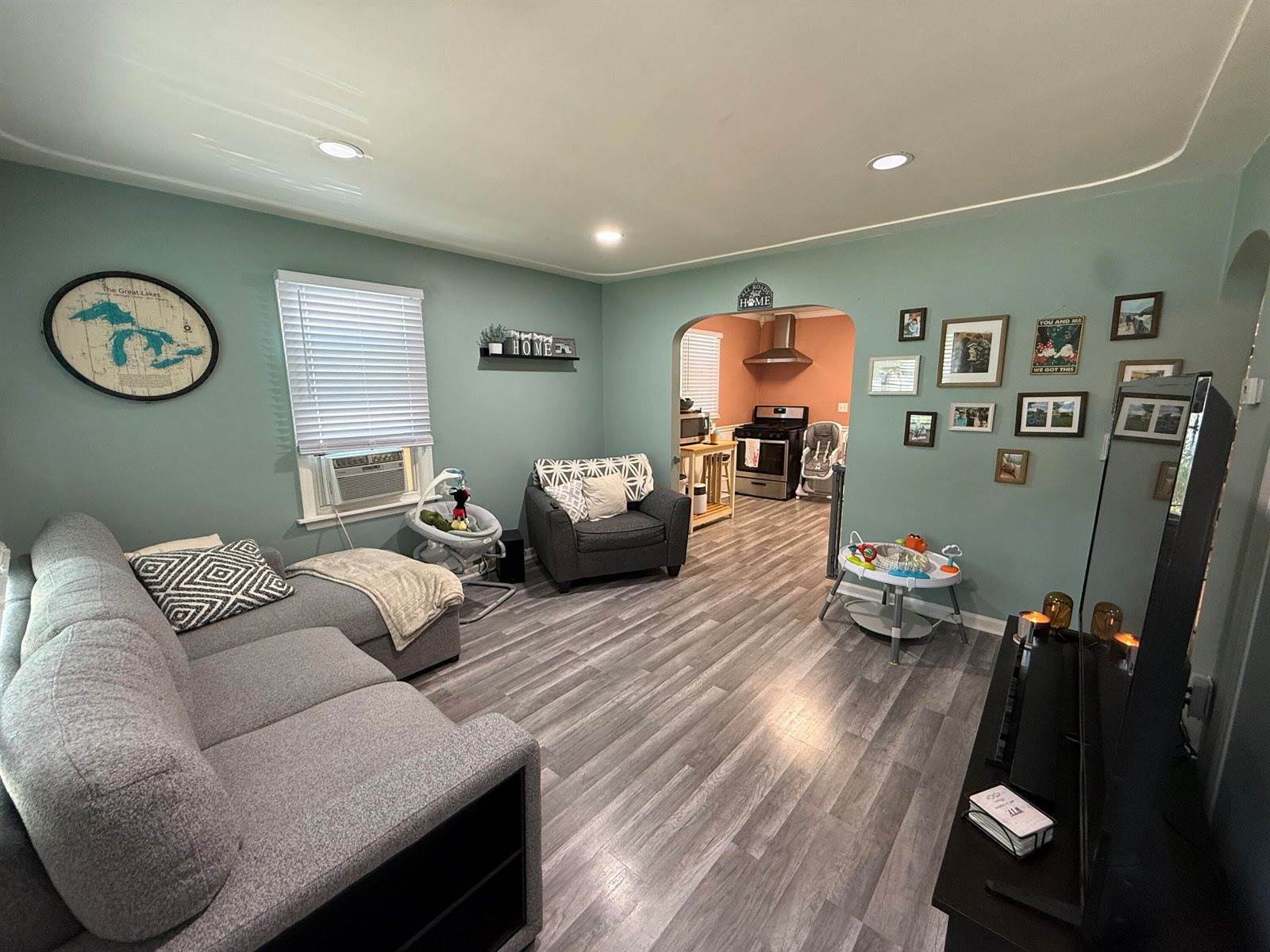 516 Cooper Avenue, Kalamazoo, MI 49048