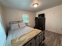 516 Cooper Avenue, Kalamazoo, MI 49048