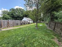 516 Cooper Avenue, Kalamazoo, MI 49048