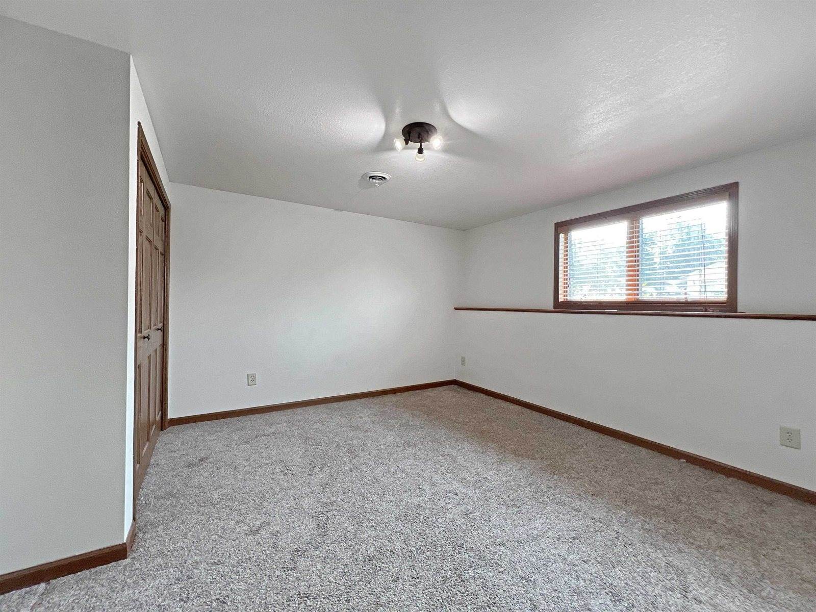 10846 W 11th Street, Hewitt, WI 54441