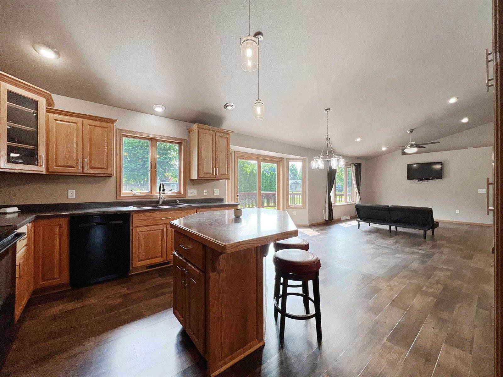 10846 W 11th Street, Hewitt, WI 54441