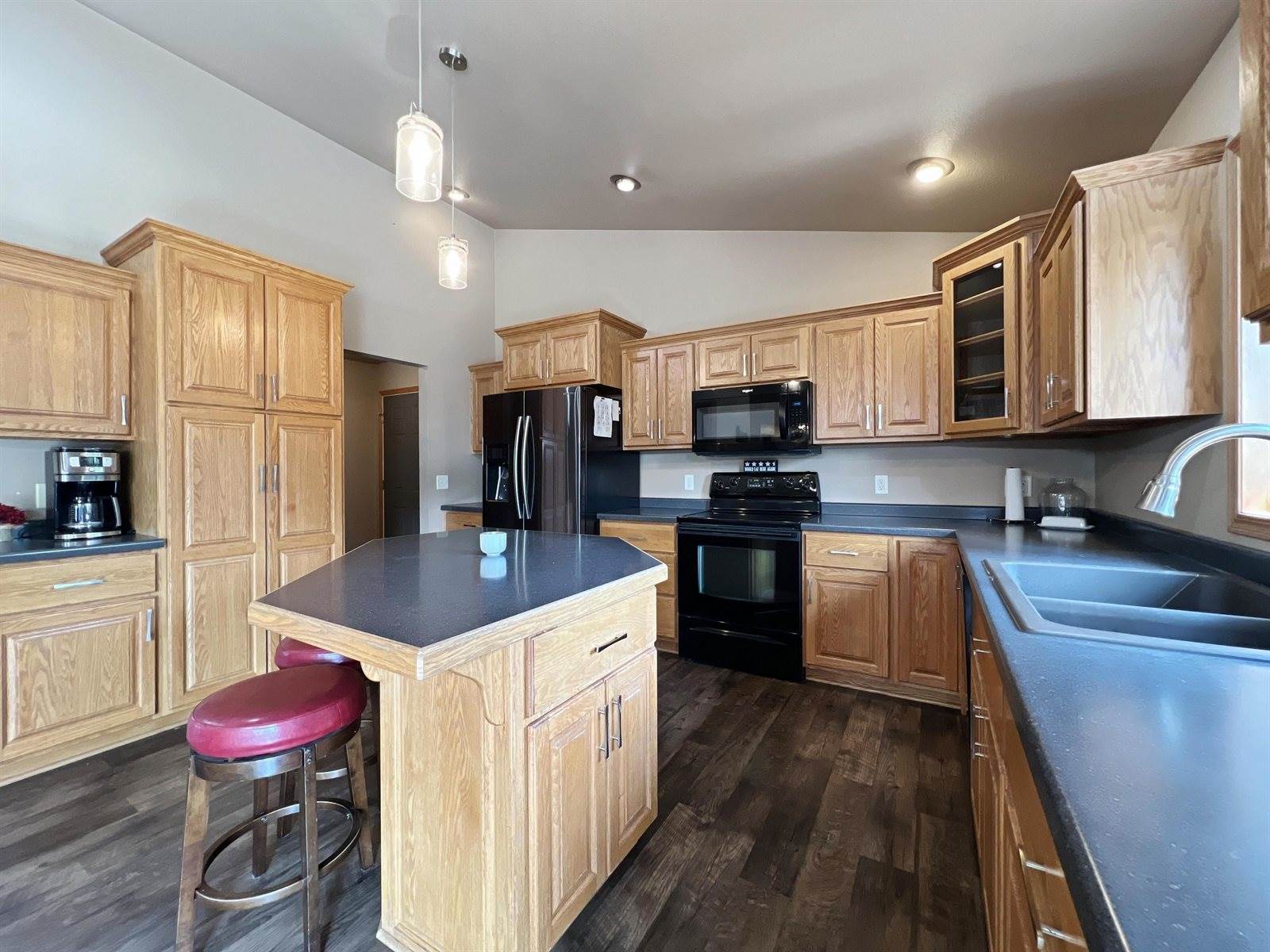 10846 W 11th Street, Hewitt, WI 54441