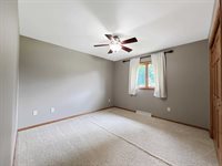 10846 W 11th Street, Hewitt, WI 54441