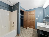 10846 W 11th Street, Hewitt, WI 54441