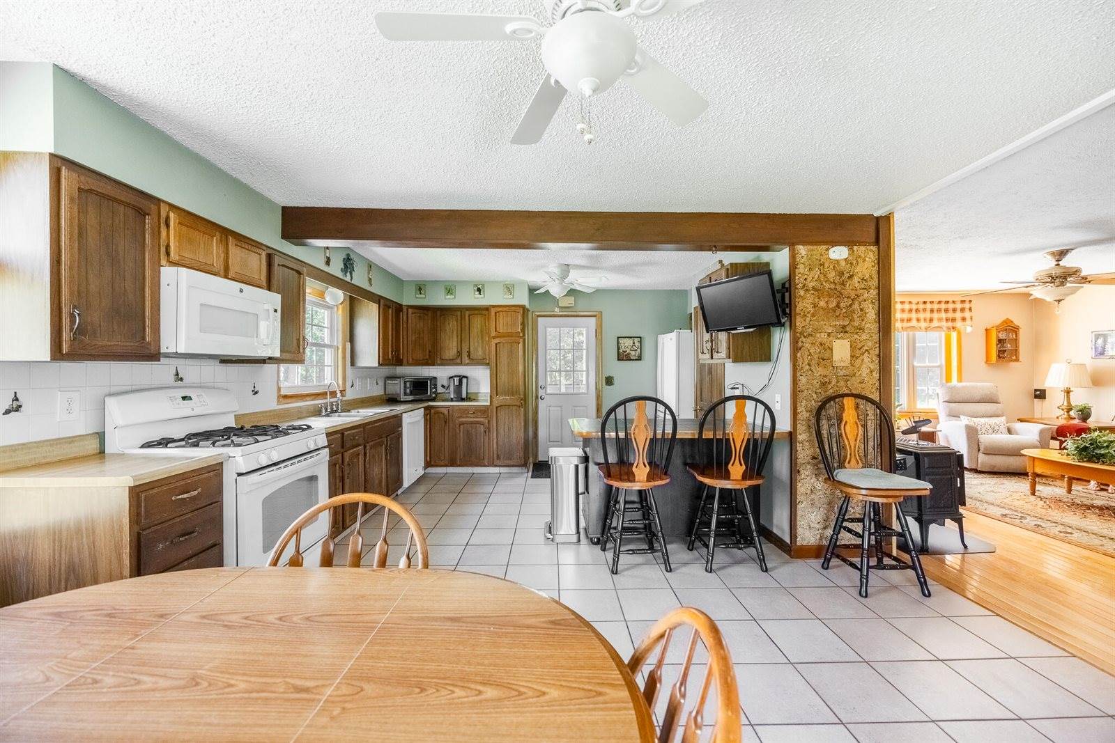 1502 Essex Street, Bangor, ME 04401