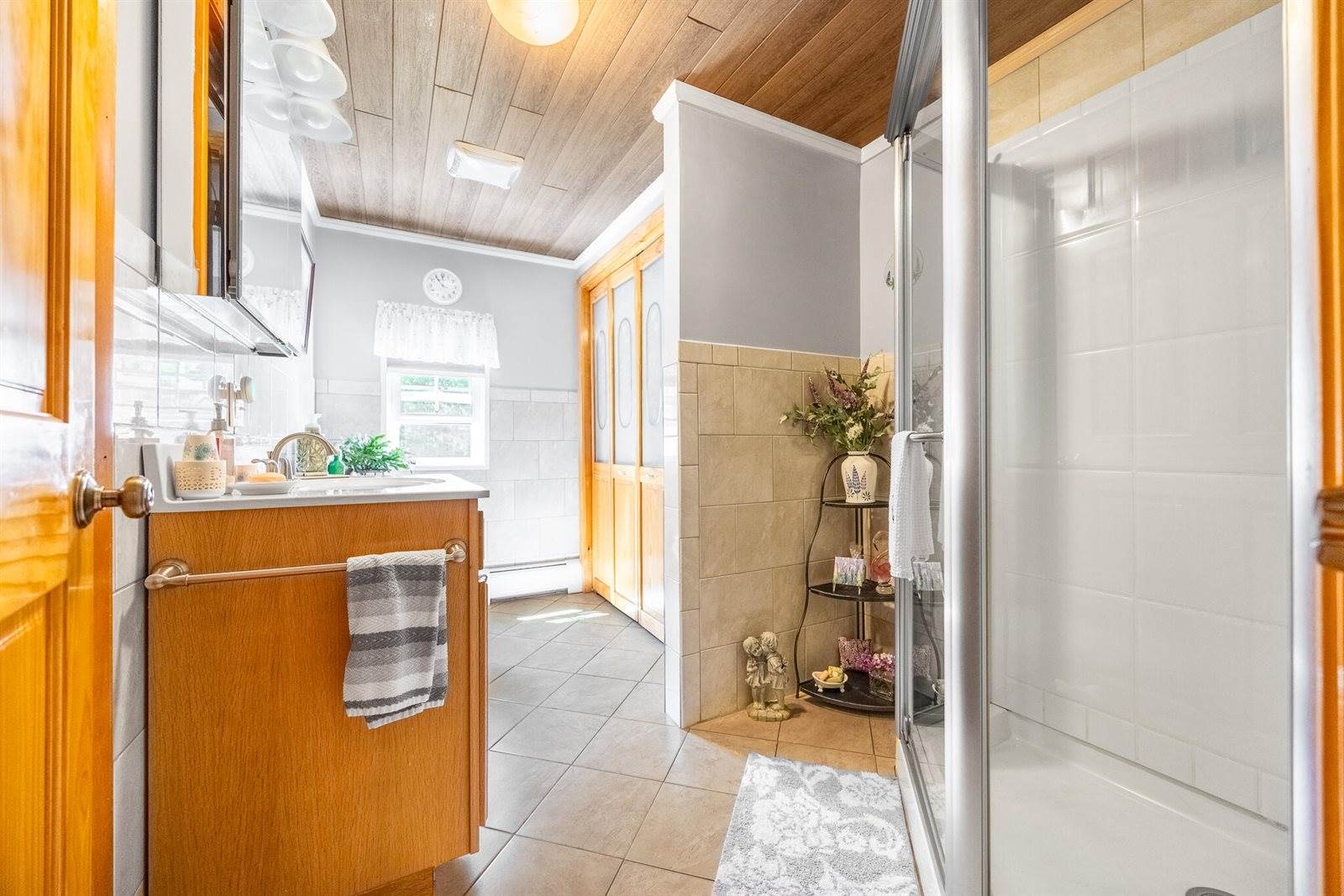 1502 Essex Street, Bangor, ME 04401