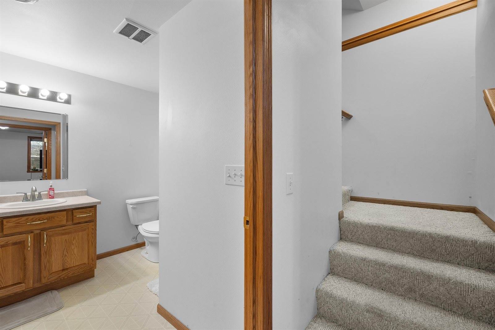 326 White Oak Avenue, Plover, WI 54467