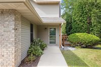 326 White Oak Avenue, Plover, WI 54467