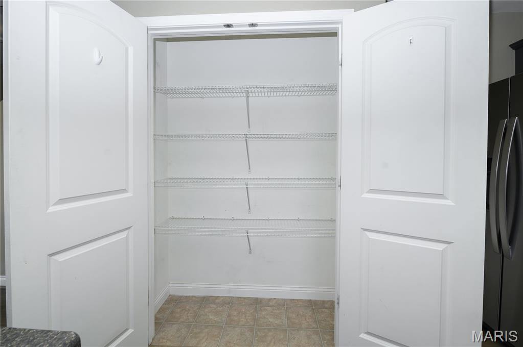 101 Ridge Court, Waynesville, MO 65583