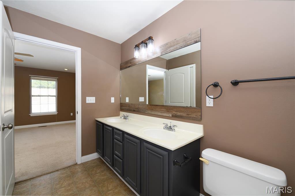 101 Ridge Court, Waynesville, MO 65583