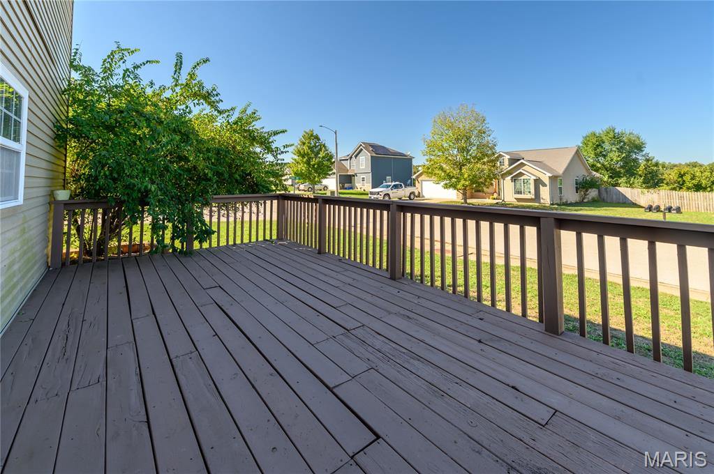 101 Ridge Court, Waynesville, MO 65583