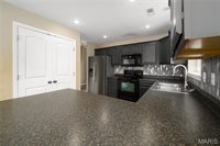 101 Ridge Court, Waynesville, MO 65583