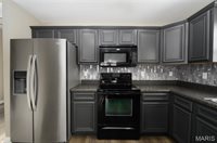 101 Ridge Court, Waynesville, MO 65583