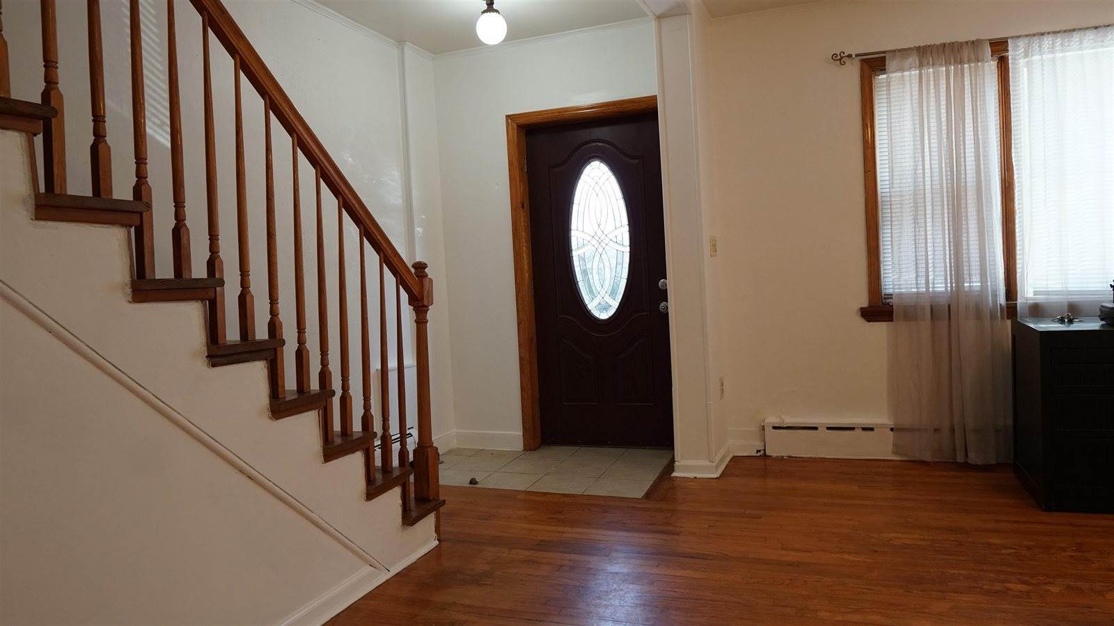 395 Union St, JC, West Bergen, NJ 07304