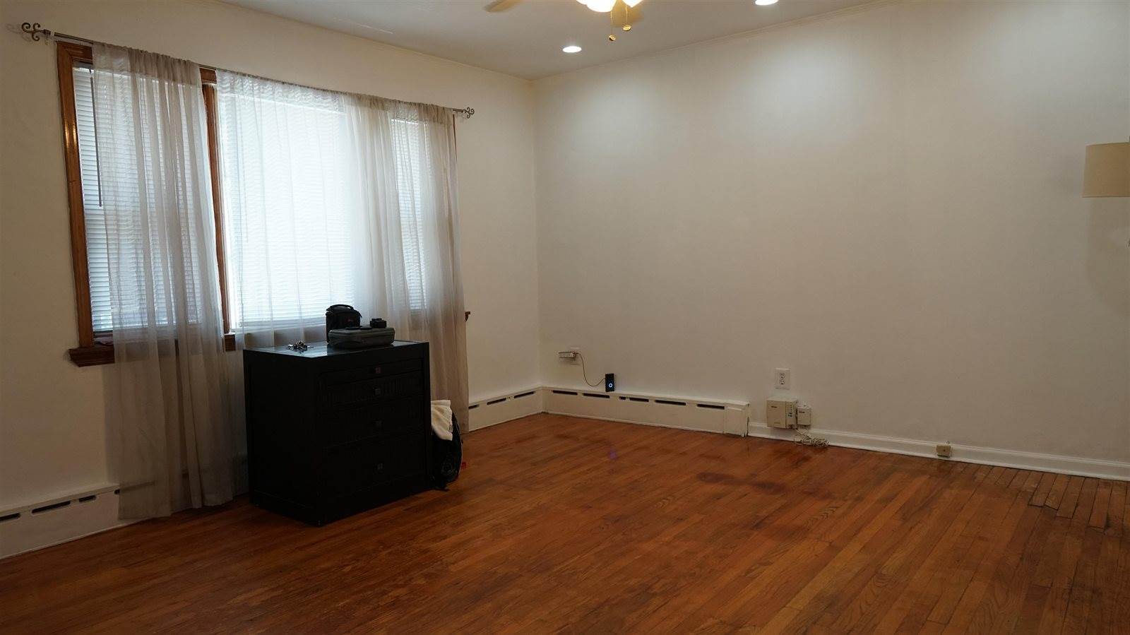 395 Union St, JC, West Bergen, NJ 07304