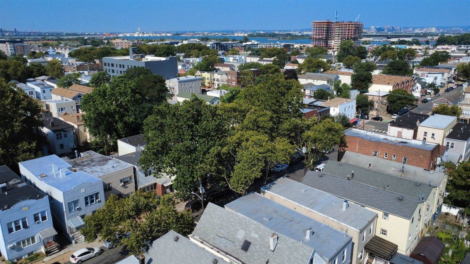 395 Union St, JC, West Bergen, NJ 07304