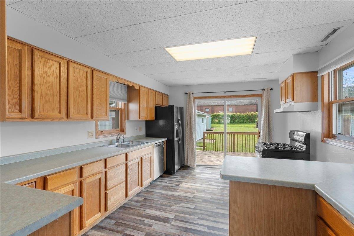 1005 S Maple Avenue, Marshfield, WI 54449