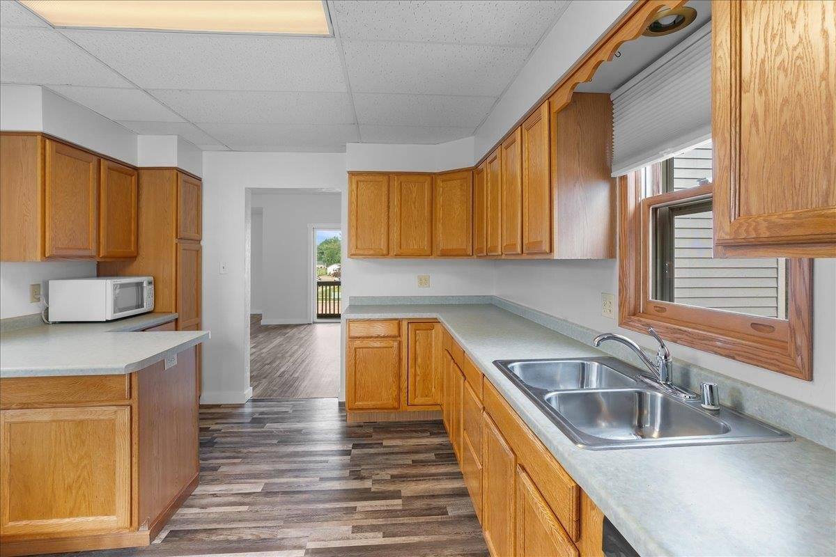 1005 S Maple Avenue, Marshfield, WI 54449