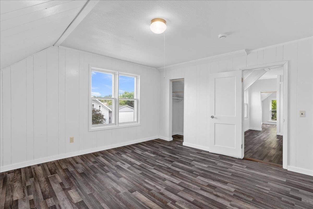 1005 S Maple Avenue, Marshfield, WI 54449