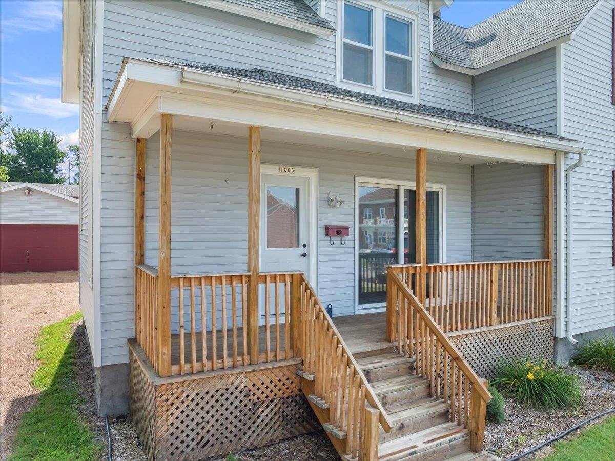 1005 S Maple Avenue, Marshfield, WI 54449