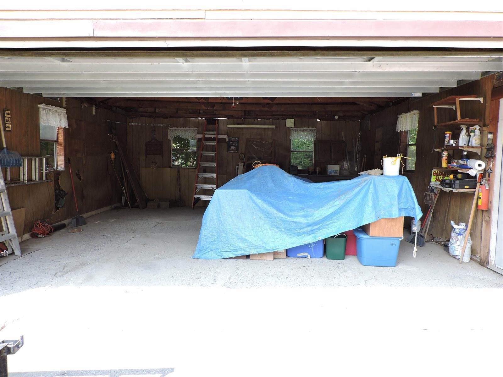 29 Lithgow Street, Winslow, ME 04901