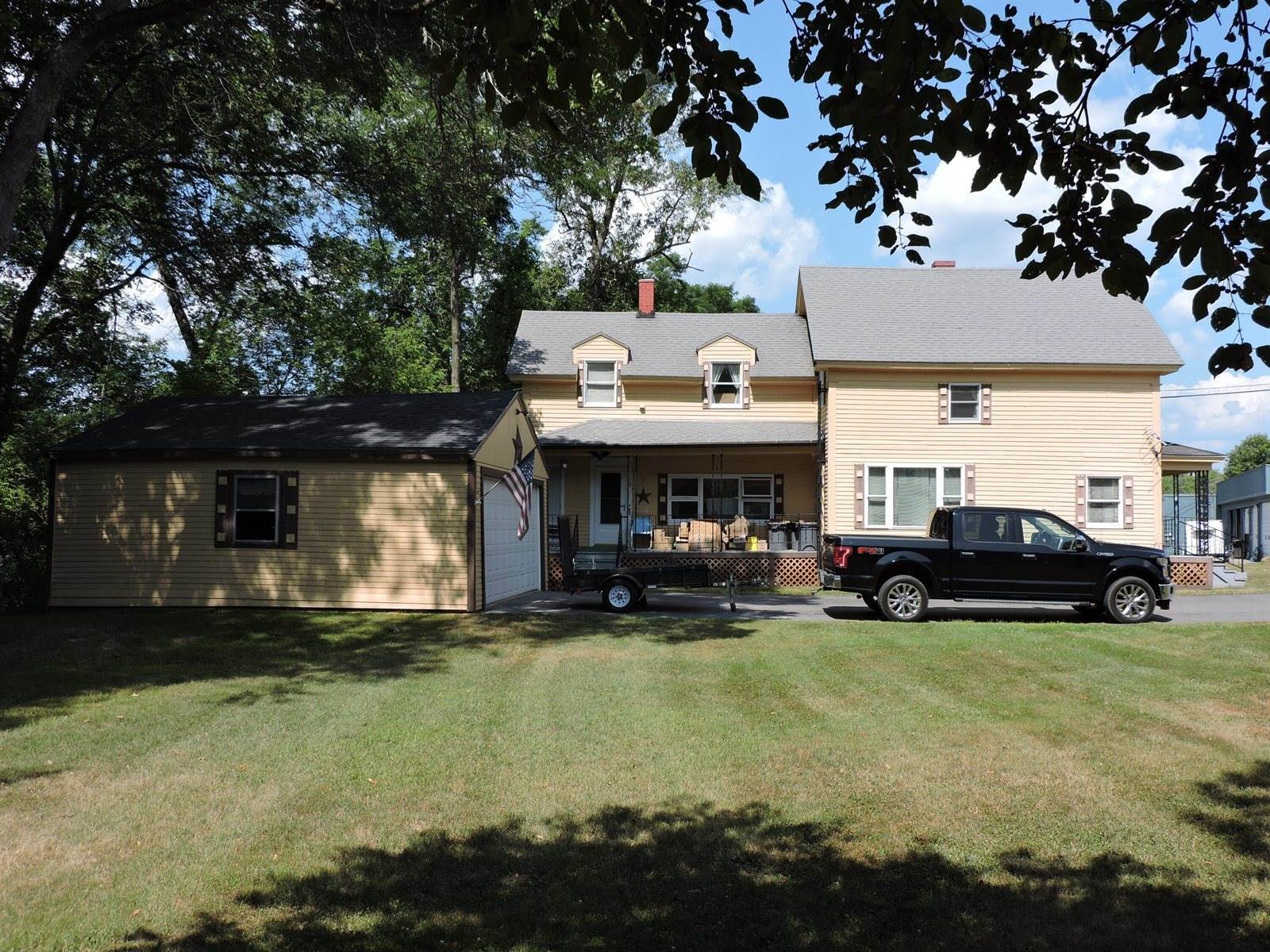 29 Lithgow Street, Winslow, ME 04901