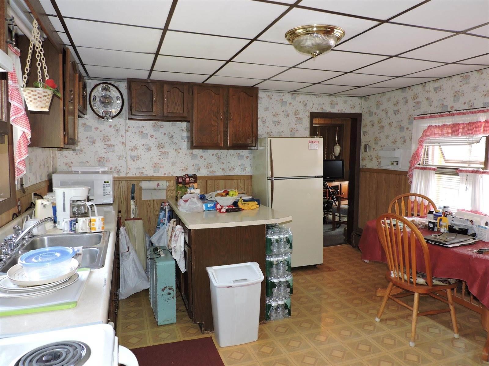 29 Lithgow Street, Winslow, ME 04901