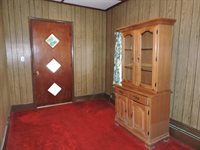 29 Lithgow Street, Winslow, ME 04901