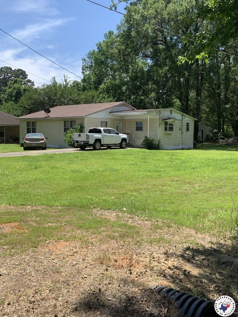 407 East 10th, Hooks, TX 75561