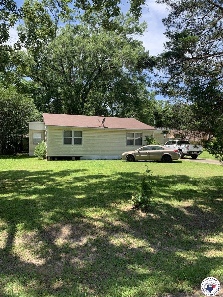 407 East 10th, Hooks, TX 75561