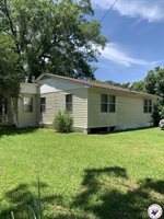 407 East 10th, Hooks, TX 75561