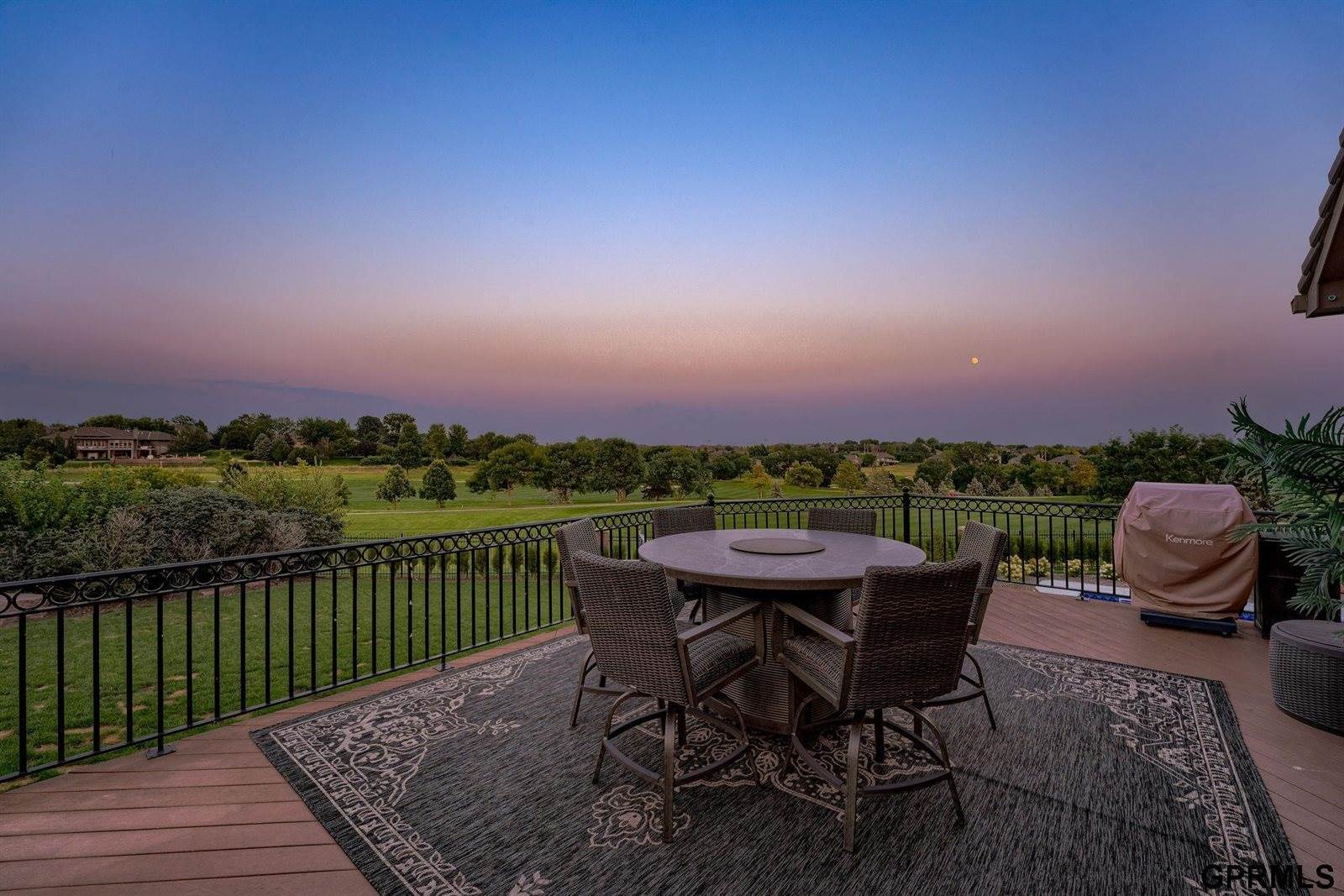 5101 North 196 Circle, Elkhorn, NE 68022