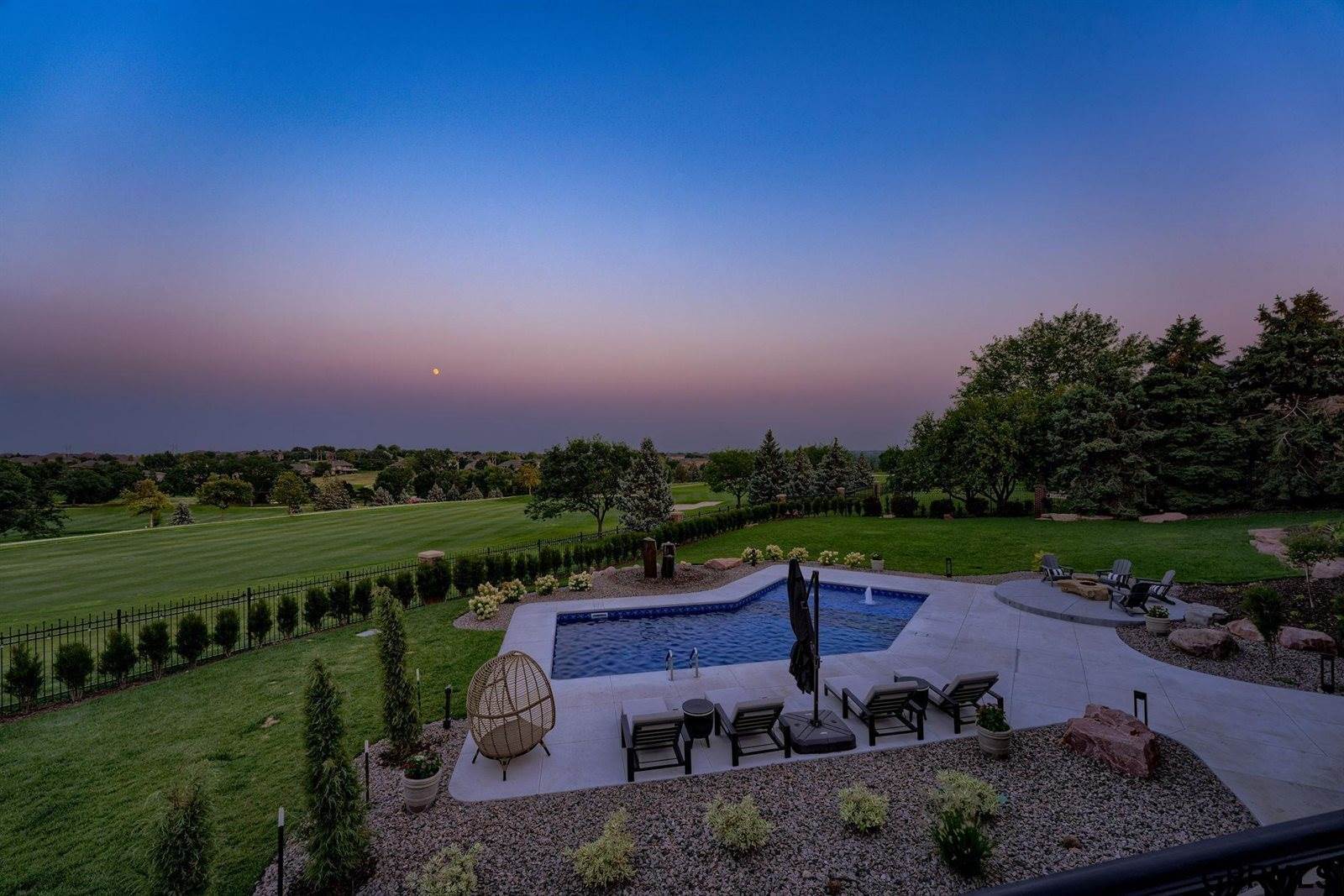 5101 North 196 Circle, Elkhorn, NE 68022