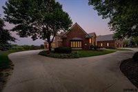 5101 North 196 Circle, Elkhorn, NE 68022