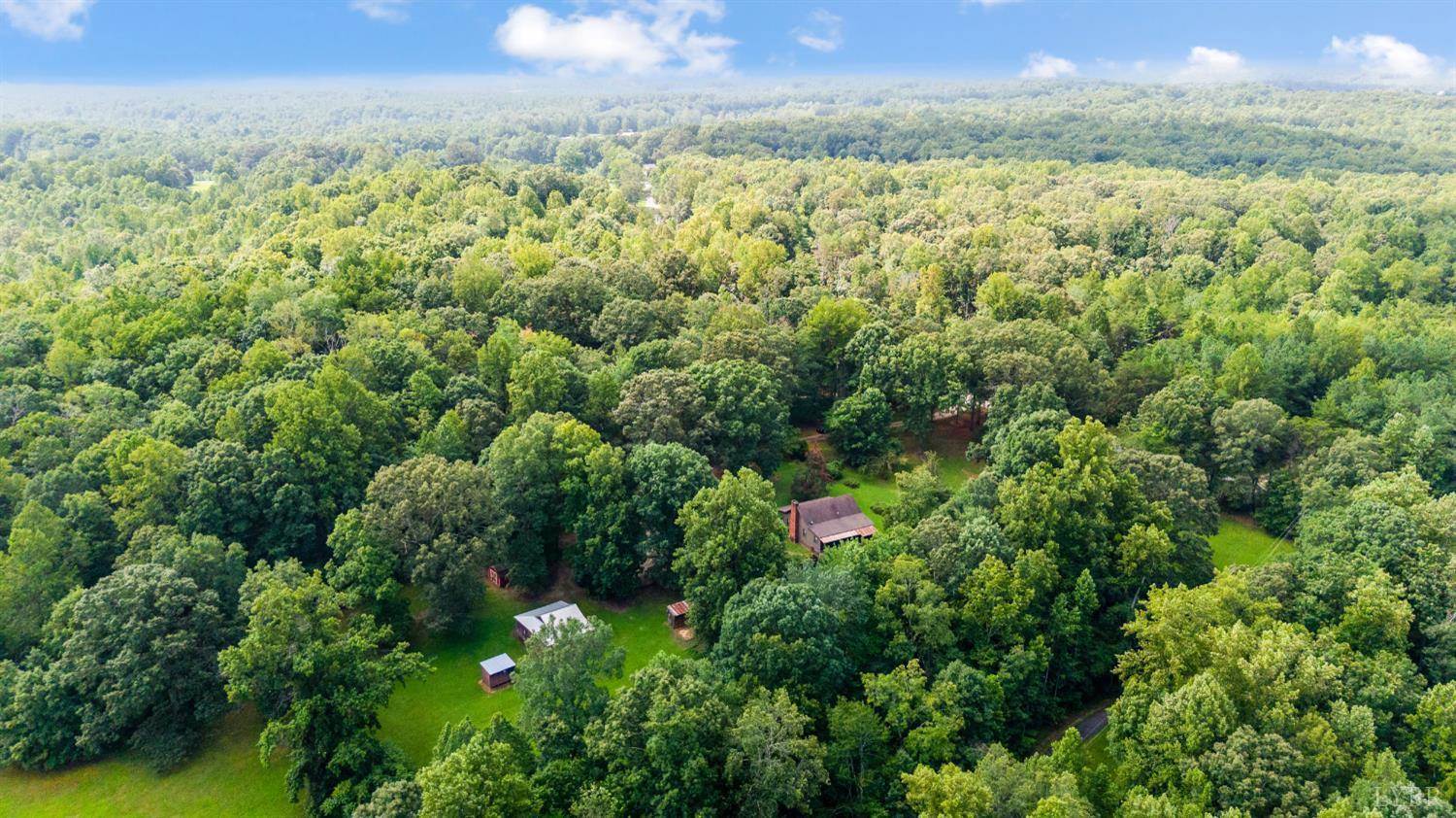 378 Watt Abbitt Road, Appomattox, VA 24522