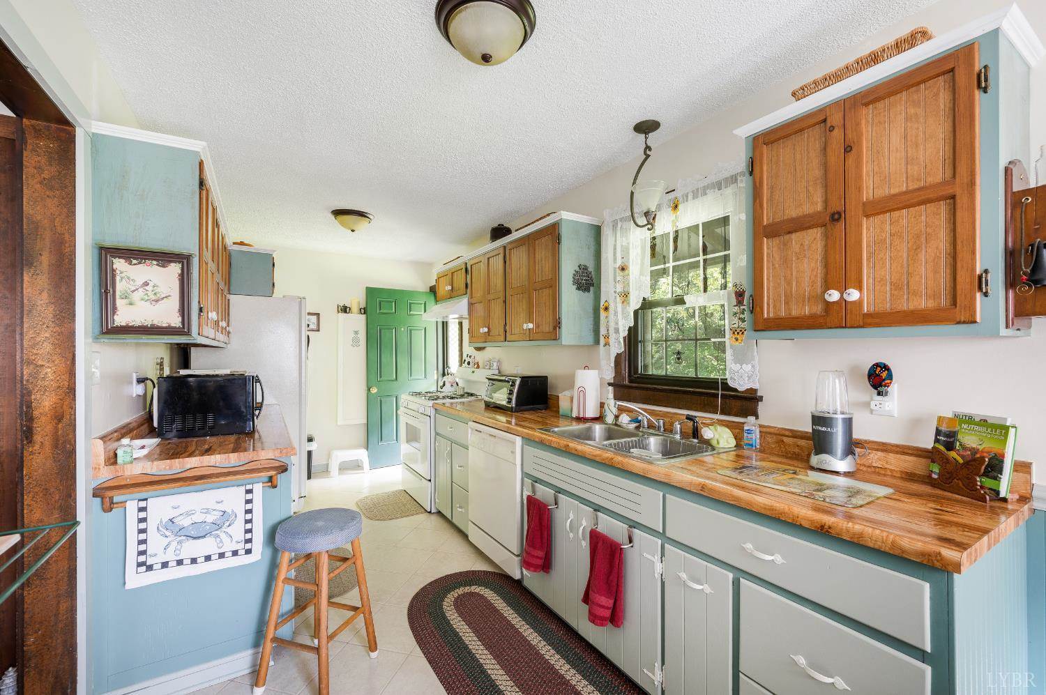 378 Watt Abbitt Road, Appomattox, VA 24522