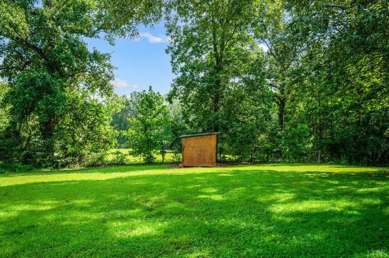 378 Watt Abbitt Road, Appomattox, VA 24522