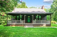 378 Watt Abbitt Road, Appomattox, VA 24522