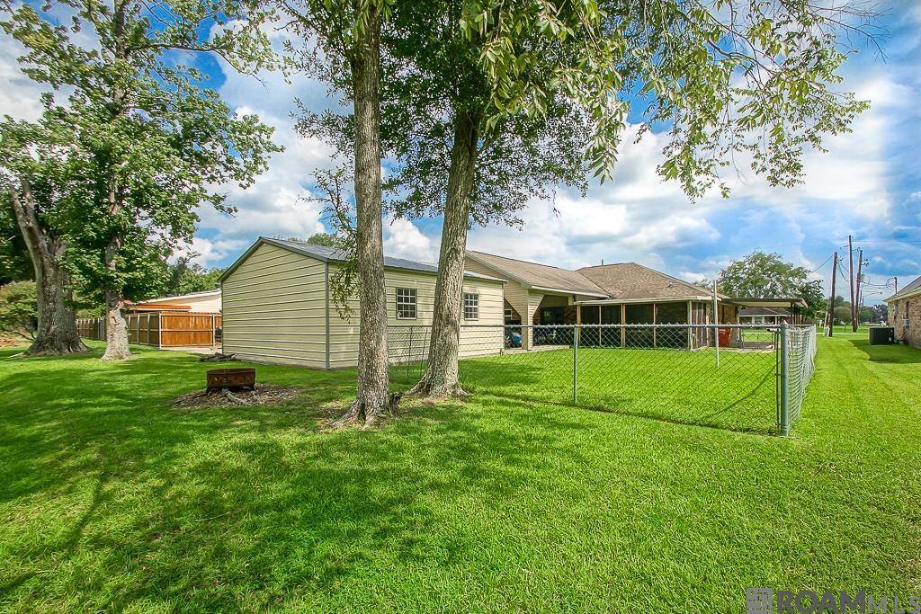 38204 Zilda St, Gonzales, LA 70737