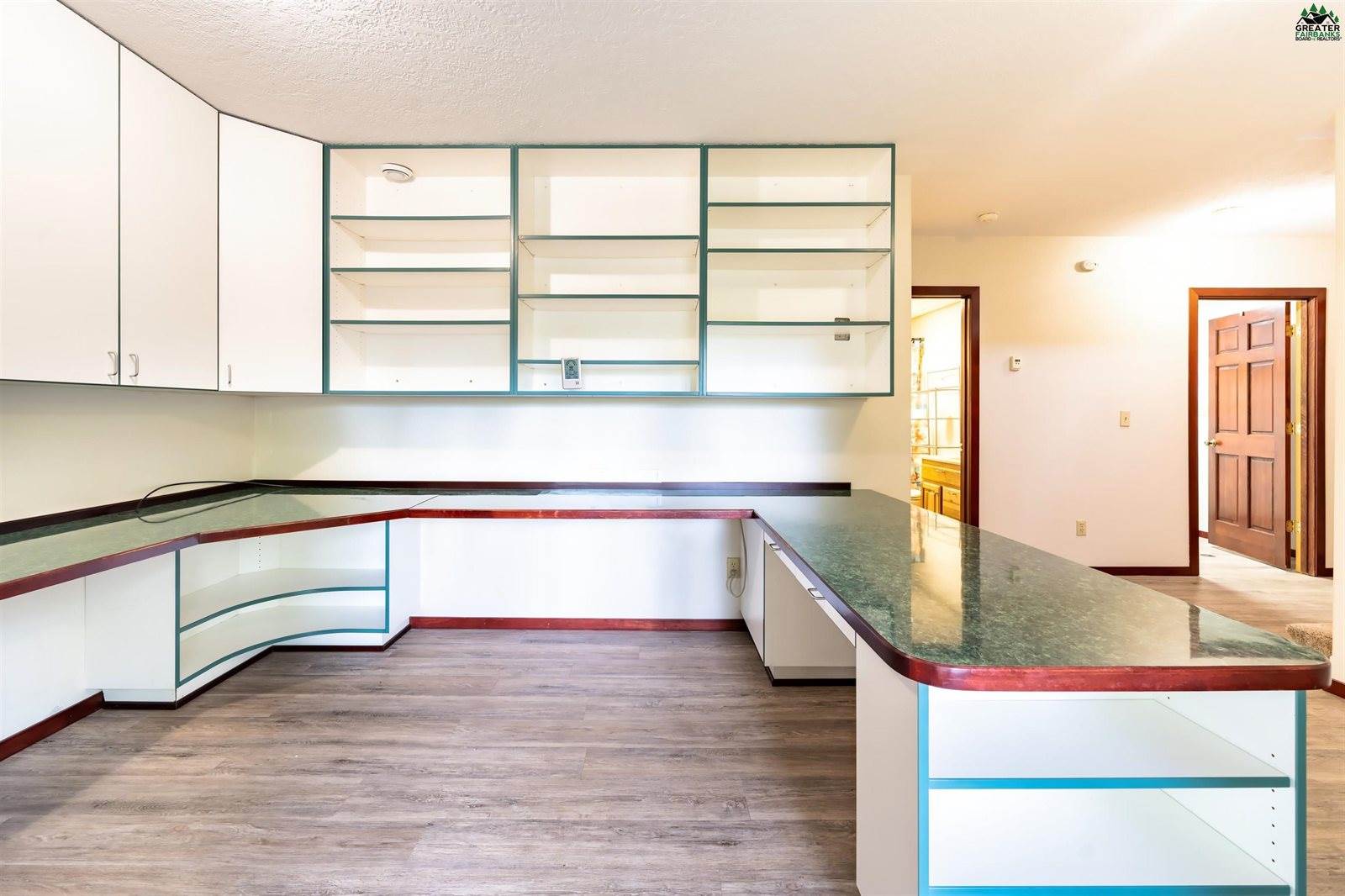 900 Ridgepointe Drive, Fairbanks, AK 99709