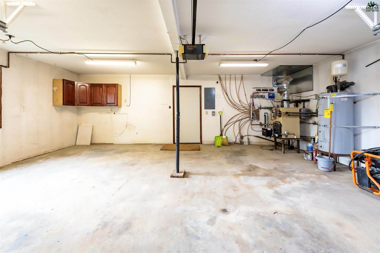 900 Ridgepointe Drive, Fairbanks, AK 99709