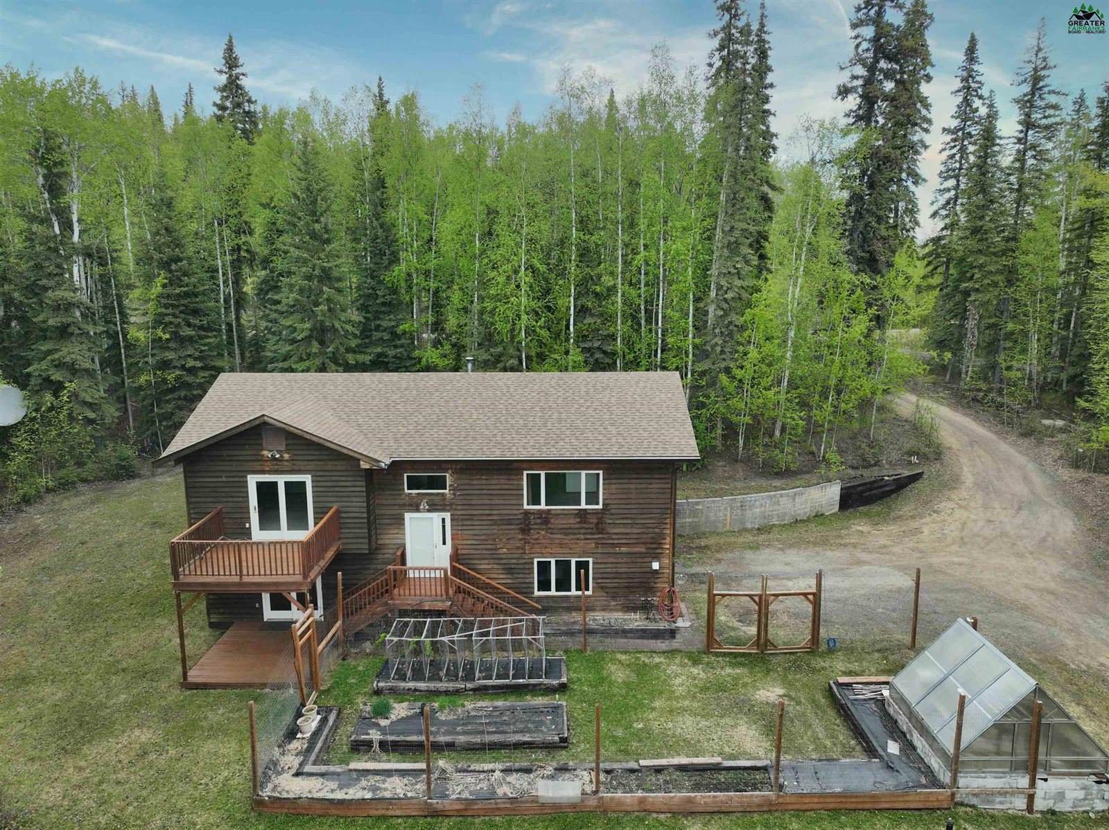 900 Ridgepointe Drive, Fairbanks, AK 99709