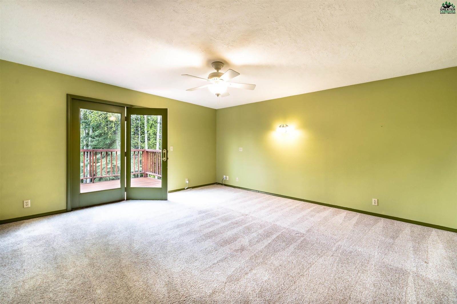 900 Ridgepointe Drive, Fairbanks, AK 99709