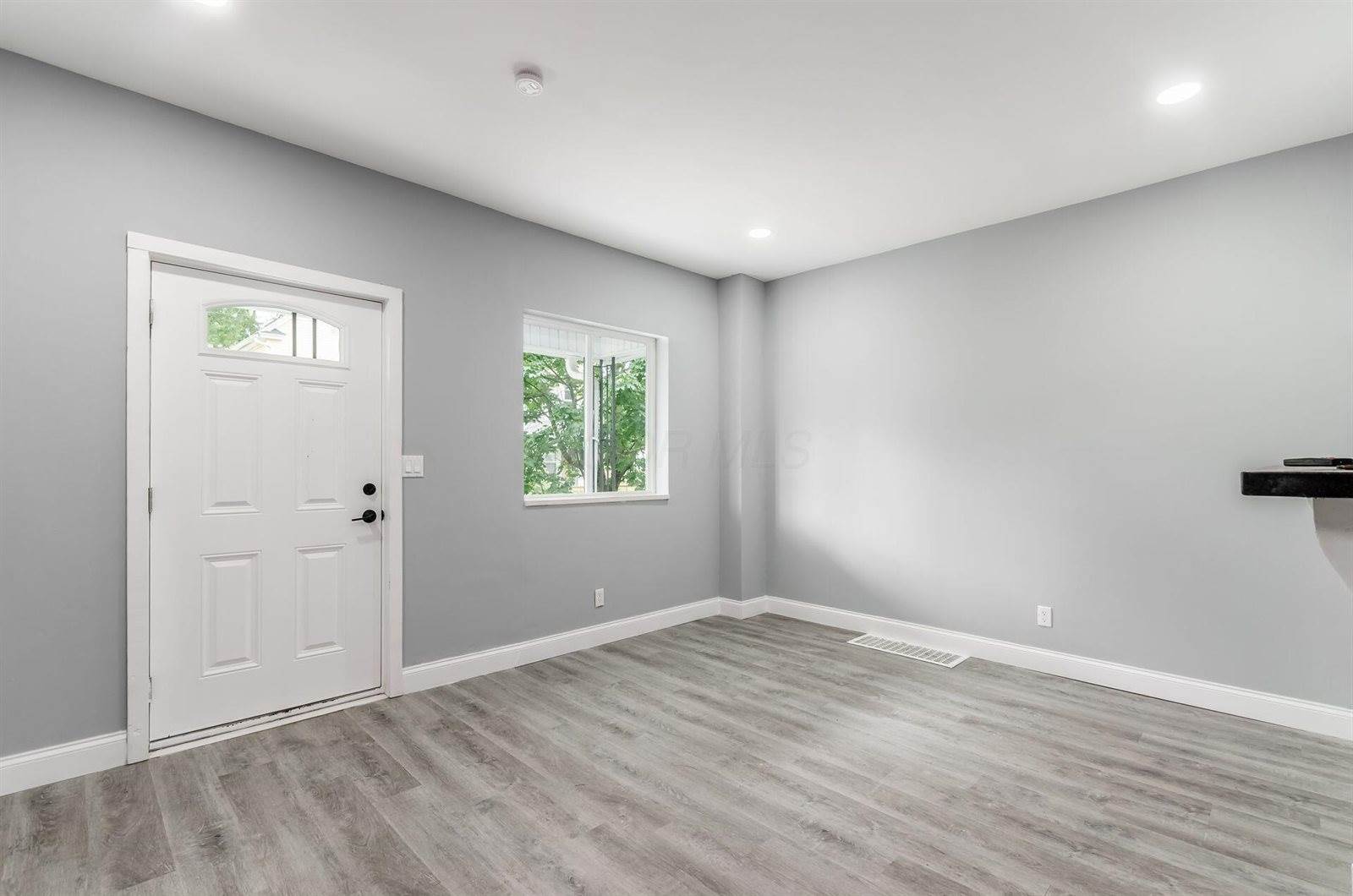 644 Stanley Avenue, Columbus, OH 43206