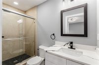 644 Stanley Avenue, Columbus, OH 43206