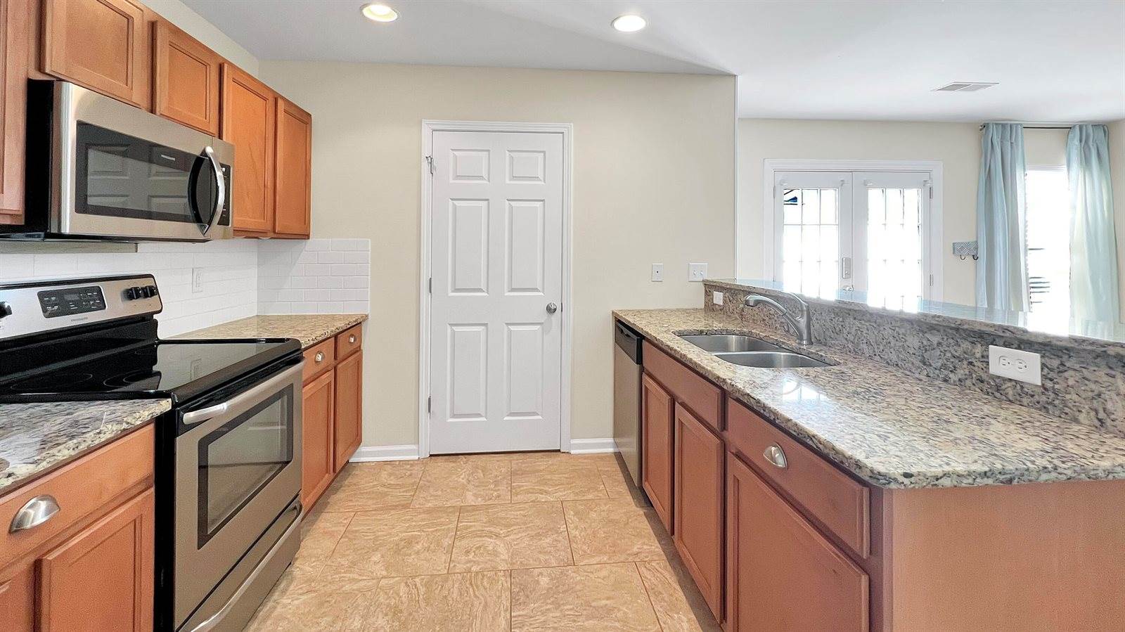 4824 Willow Brook Lane, Summerville, SC 29485