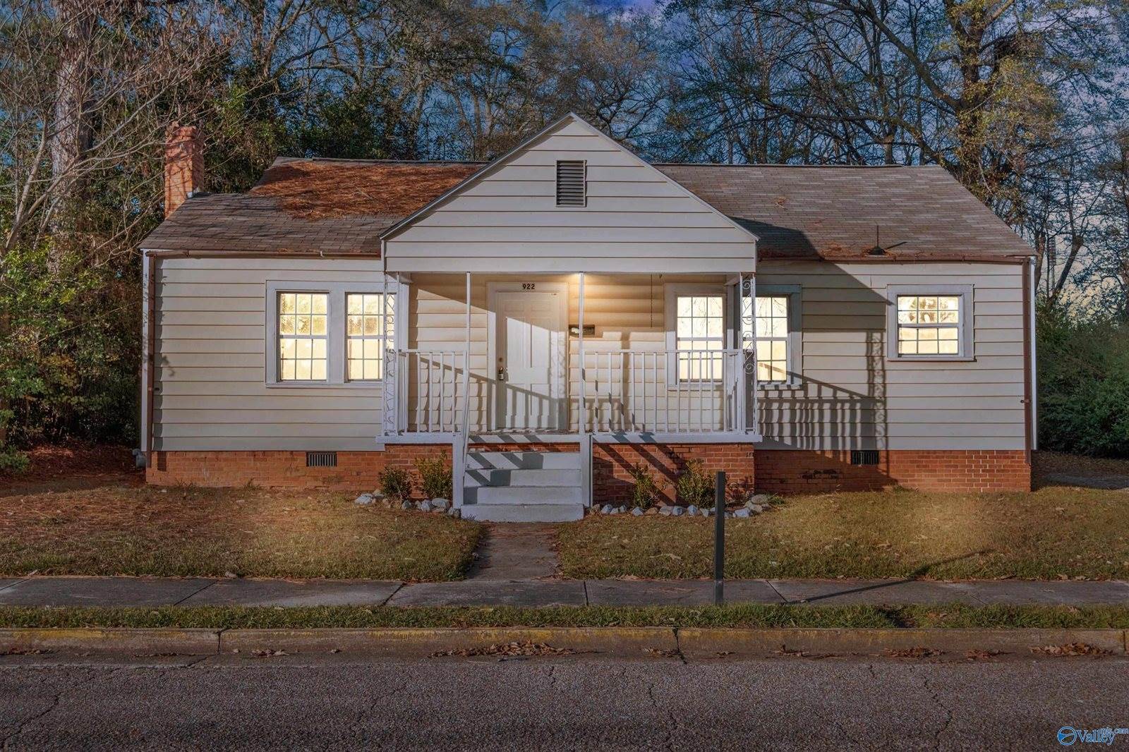922 Windsor Street, Gadsden, AL 35903