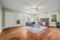 922 Windsor Street, Gadsden, AL 35903