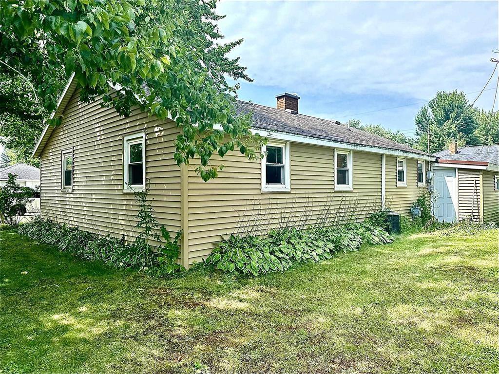 106 S Madison Street, Spencer, WI 54479