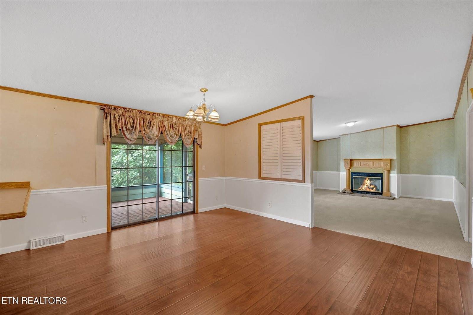 2132 Clinch Valley Rd, Thorn Hill, TN 37881